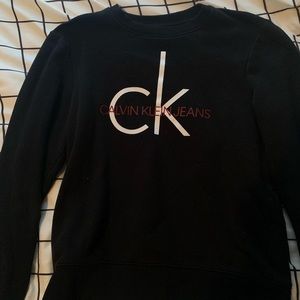 2/10$ NWOT Calvin Klein crewneck